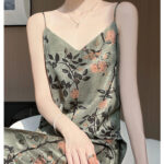 V-neck contrasting jacquard imitation fragrant cloud gauze suspender dress