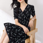 French V-neck pleated floral print dress