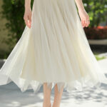 Irregular mesh skirt