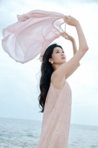CHIU · SHUI Fashion Strap Dress Temperament Top Set