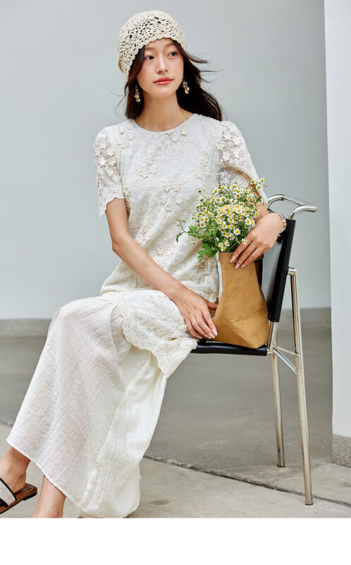 Dos vestidos falsos de encaje Jacquard empalmados