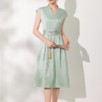 BBLLUUEE Embroidered Satin Light Dress V-neck Dress