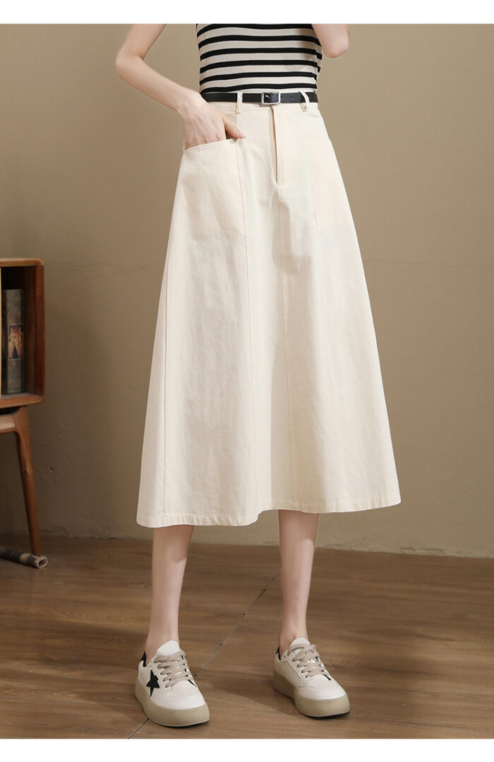 Elastic waist A-line skirt
