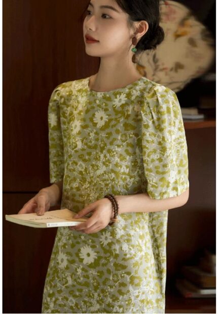 Bubble sleeve printed mulberry silk dress