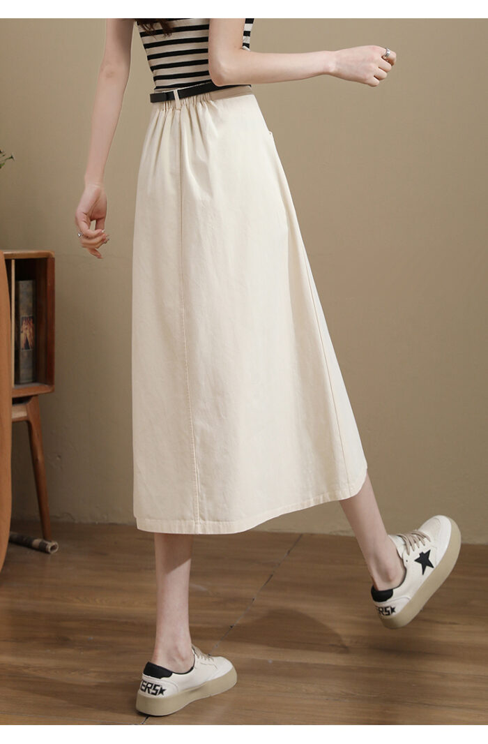 Elastic waist A-line skirt
