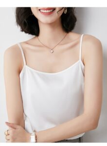 One collar glossy satin camisole vest