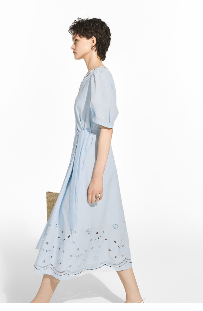 Hollow embroidery summer vacation belt dress