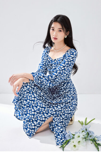 Neck Dress