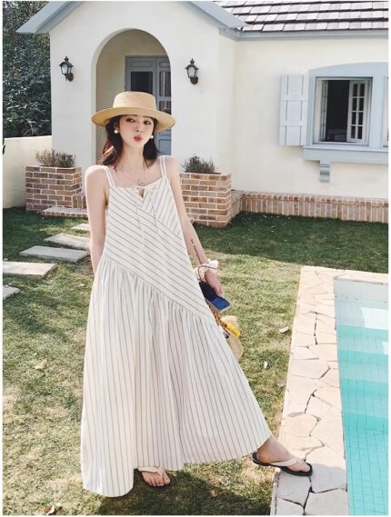 Striped design suspender jumpsuit