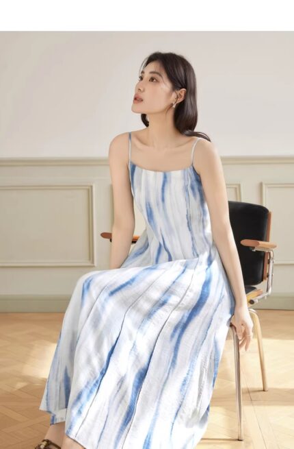 French blend gradient blue camisole dress with seaside vacation temperament