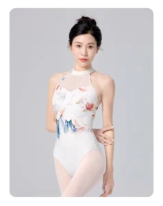 Ballet training costume, dance costume, sleeveless dress with body shape