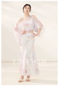 high-end floral skirt