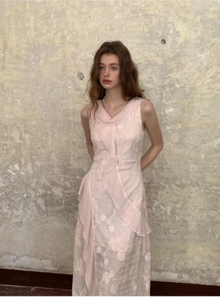 New French style white sleeveless chiffon dress