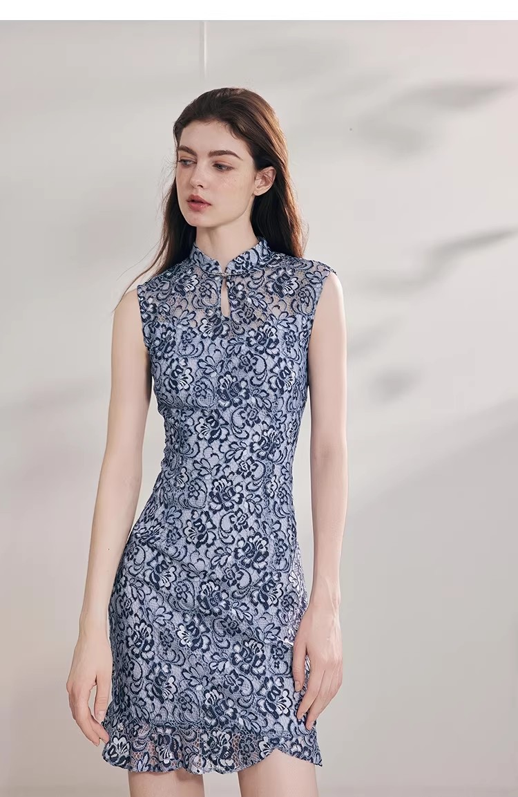 New Chinese style stand up collar lace slim fit hip hugging sleeveless dress New Chinese style stand up collar lace slim fit hip hugging sleeveless dress