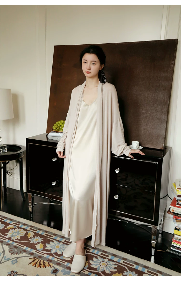 Spring wool skin friendly knitted long sleeved nightgown Spring wool skin friendly knitted long sleeved nightgown