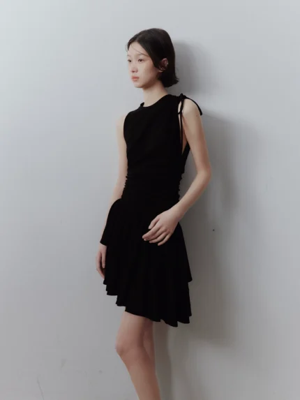 Pure black asymmetric knitted dress
