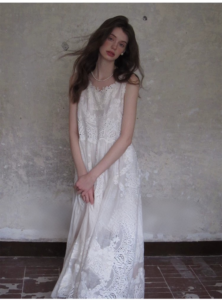 White chiffon dress, women's lace vest style retro long skirt