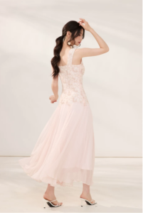 Silk Sleeveless Dress Summer 2026 New French Romantic Sweet Strap Skirt