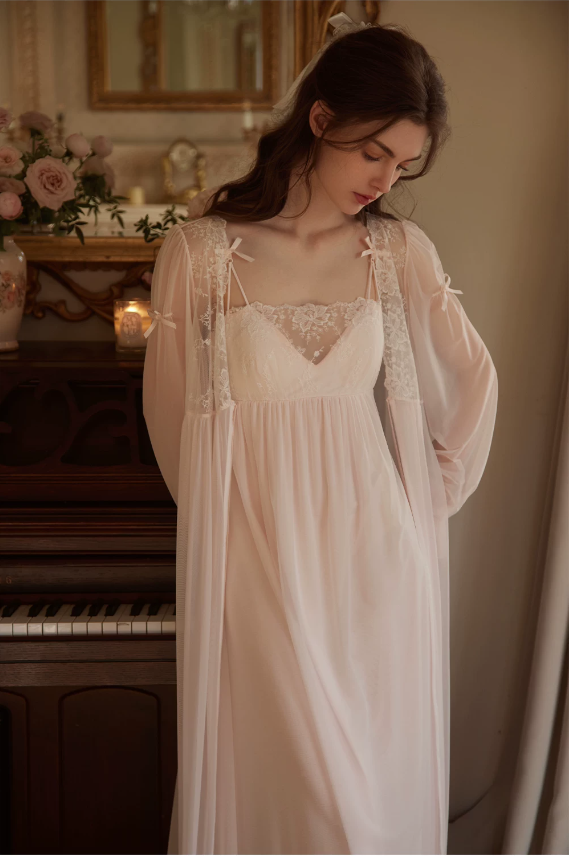 Women's Spring and Autumn lace French nightgown and two piece set of high-quality pajamas Women's Spring and Autumn lace French nightgown and two piece set of high-quality pajamas