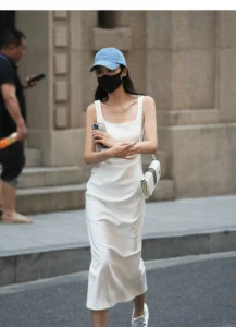 Slimming jumpsuit with elegant camisole long skirt