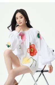 Handcrafted national style embroidered loose top with embroidered embroidery