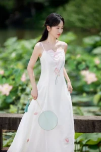 Original Embroidered Strap Dress for Women's New Chinese Style Long Dress