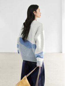 2026 Autumn New Sheep Wool Blended Knitted Sweater Jacquard Sweater for Women