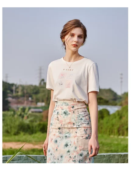 White printed short sleeved t-shirt for women
