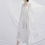 Elegant loose top, simple long windbreaker