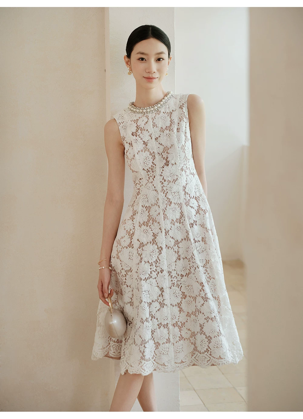 Customized water-soluble lace elegant sleeveless slimming dress Customized water-soluble lace elegant sleeveless slimming dress