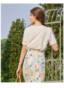 White printed short sleeved t-shirt for women