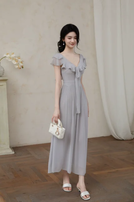 Three dimensional pleated lotus leaf edge dynamic chiffon dress