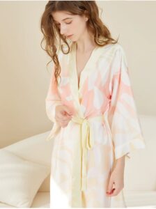 Sexy printed bathrobe, high-end bathrobe, pajamas, long sleeved nightgown