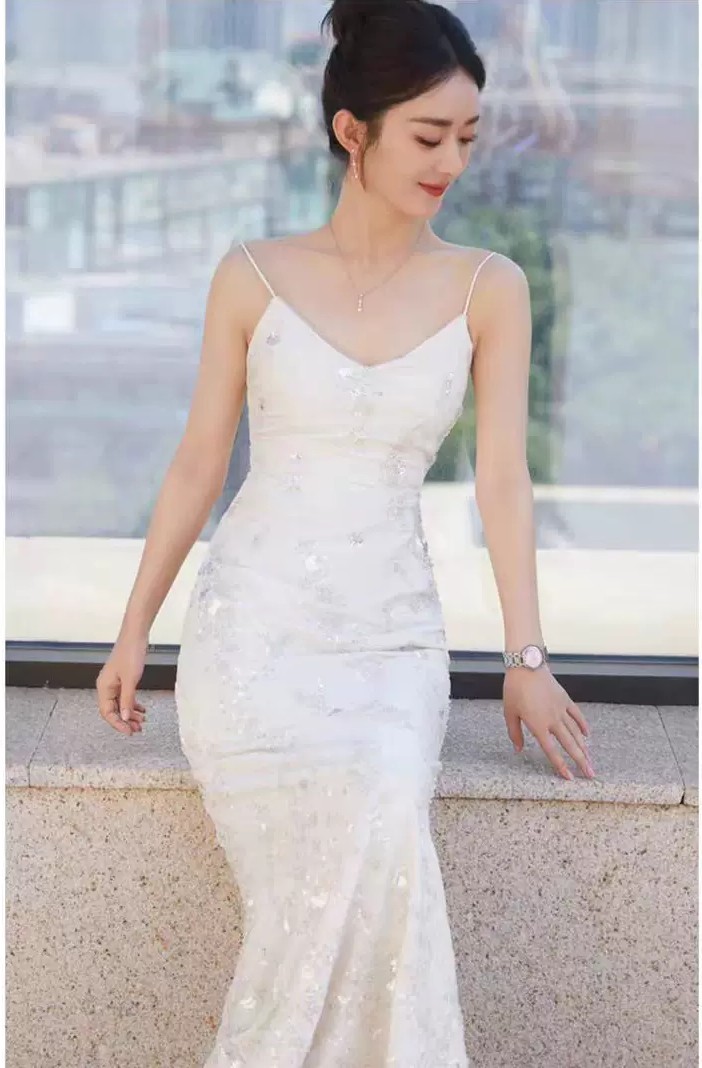 Fiber white suspender dress Fiber white suspender dress