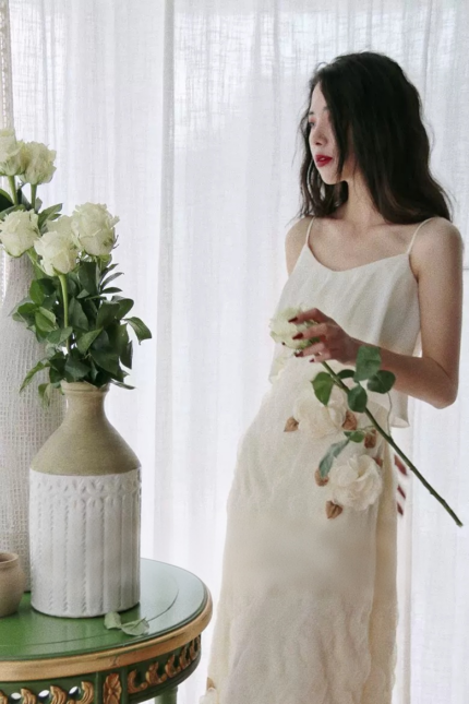 3D flower design, niche suspender dress