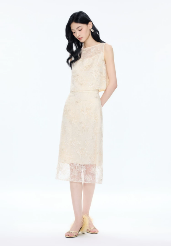 Embroidery set sleeveless shirt half skirt