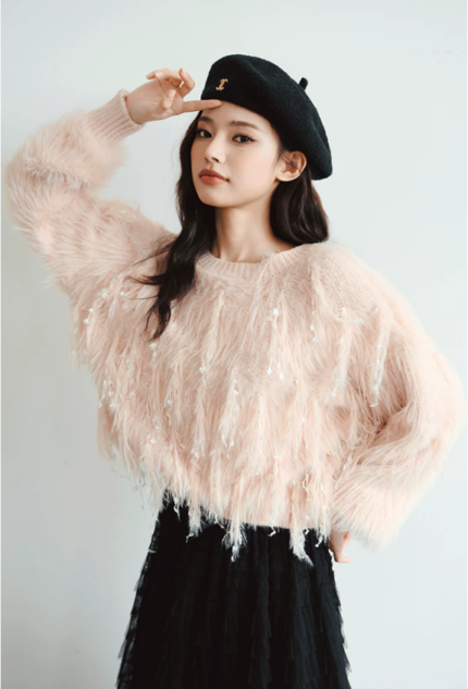 Lazy and relaxed high-end white woolen women's knitted sweater