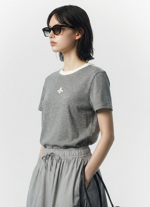 Elegant Iris Women's Short sleeved T-shirt Elegant Iris Women's Short sleeved T-shirt