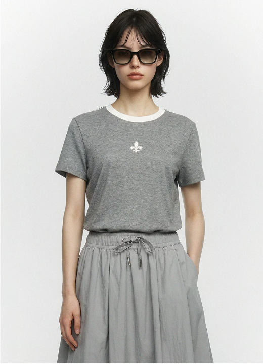 Elegant Iris Women's Short sleeved T-shirt Elegant Iris Women's Short sleeved T-shirt