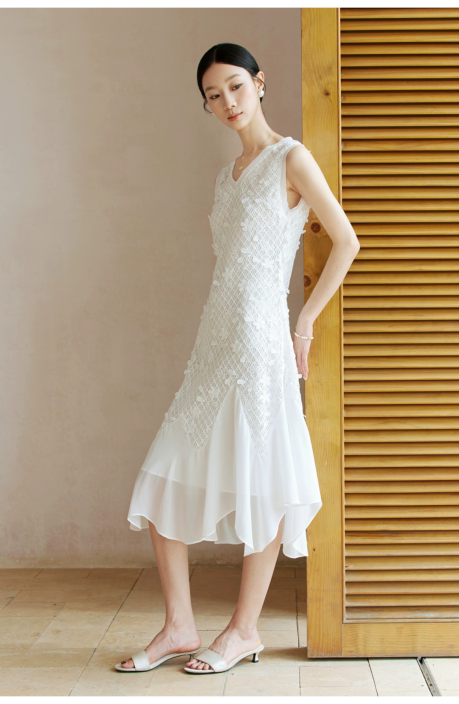 French style waist cinching slimming pole level feeling V-neck vest dress!!2062933111 French style waist cinching slimming pole level feeling V-neck vest dress