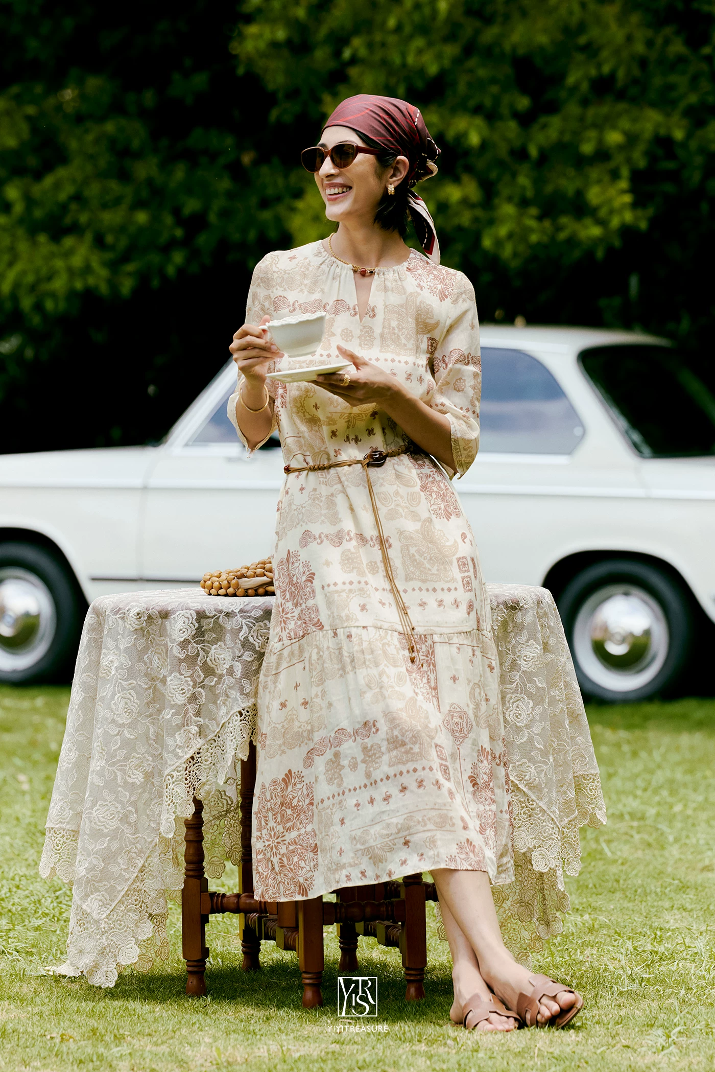 French style holiday dress with silk and linen print French style holiday dress with silk and linen print