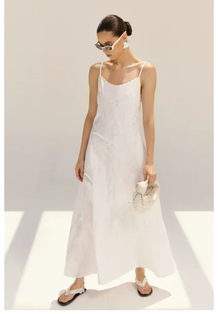 Romantic vacation heavy industry hollow sequin embroidered A-list suspender dress