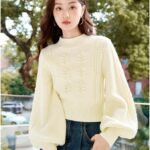 Lazy style short outerwear pullover lantern sleeve sweater for women