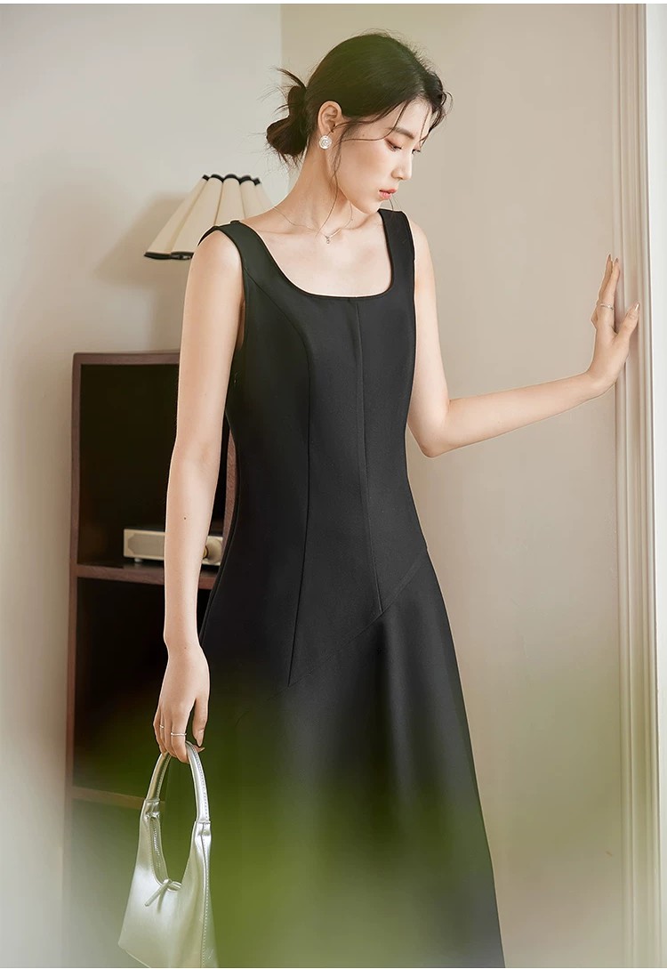 Elegant minimalist three-dimensional cut sleeveless dress Elegant minimalist three-dimensional cut sleeveless dress