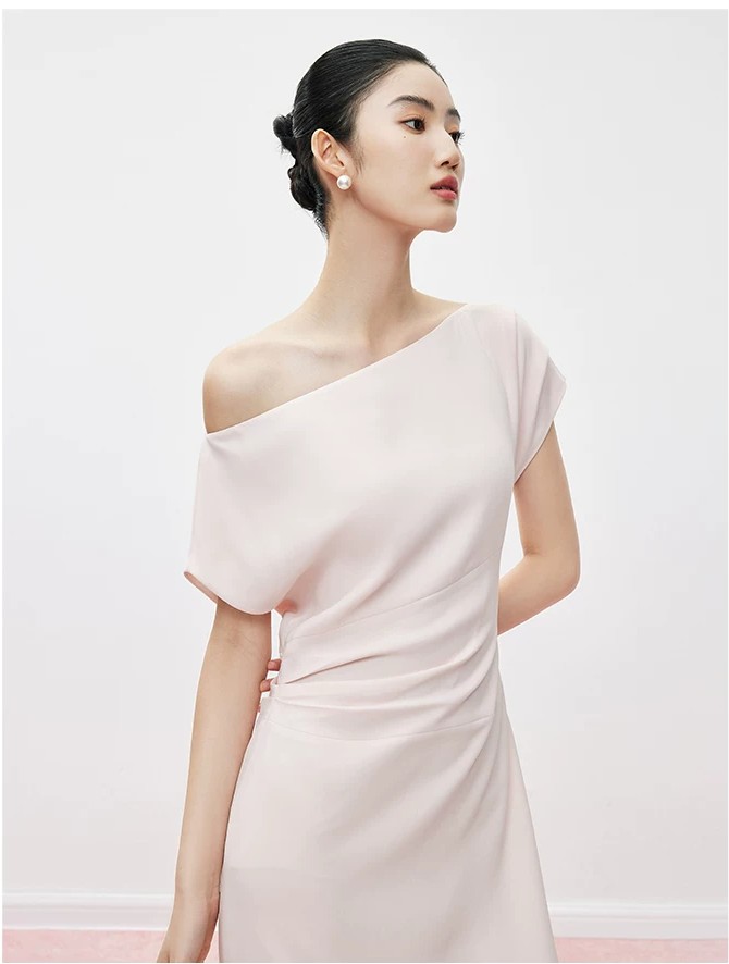 Hepburn style acetate one shoulder black dress Hepburn style acetate one shoulder black dress