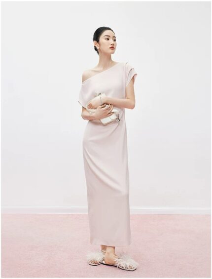 Hepburn style acetate one shoulder black dress
