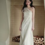 Oblique Shoulder Light Yarn Nail Bead Wedding Dress Morning Robe Dress