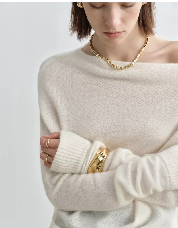 Goat cashmere yarn, one line diagonal shoulder pile collar knitted sweater