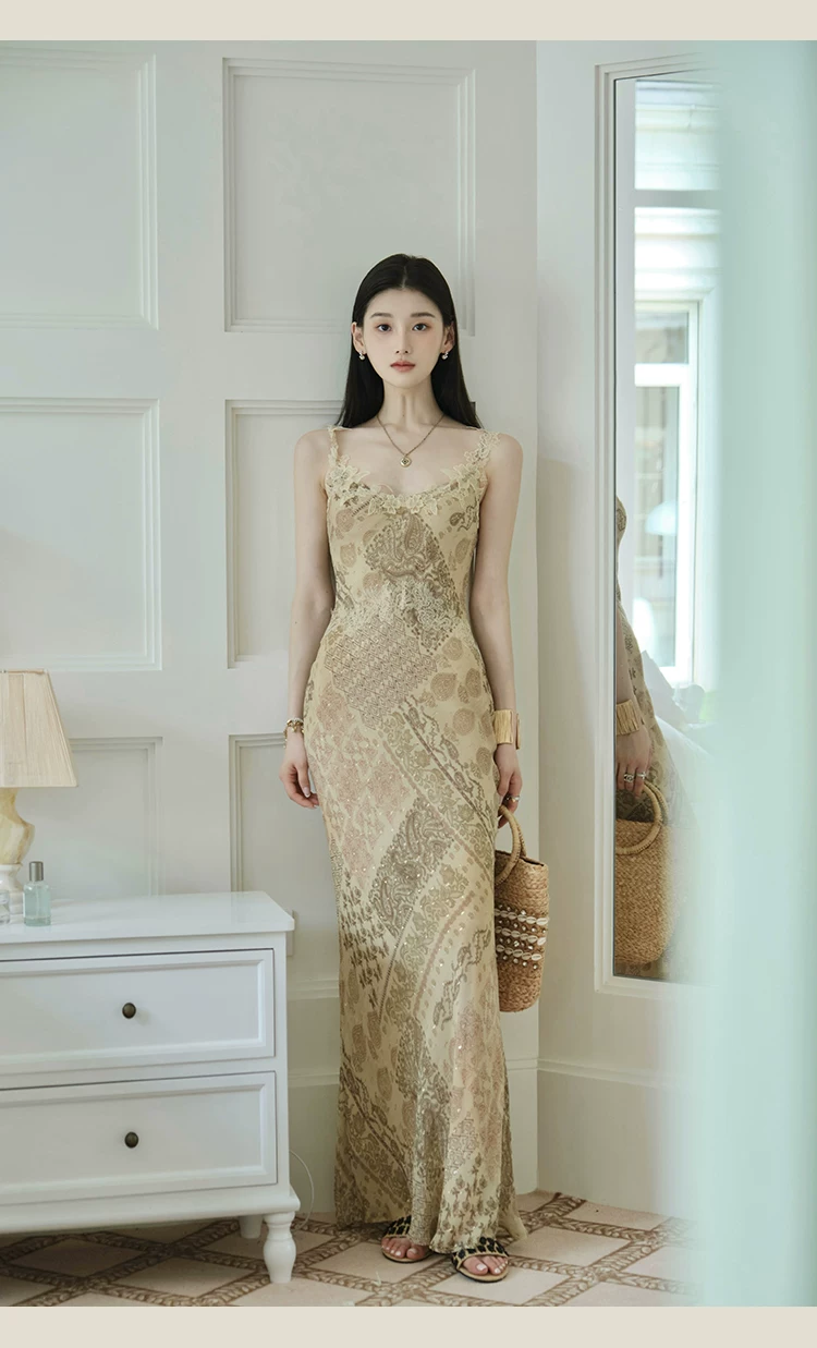 Slant cut heavy industry lace long printed suspender dress Slant cut heavy industry lace long printed suspender dress