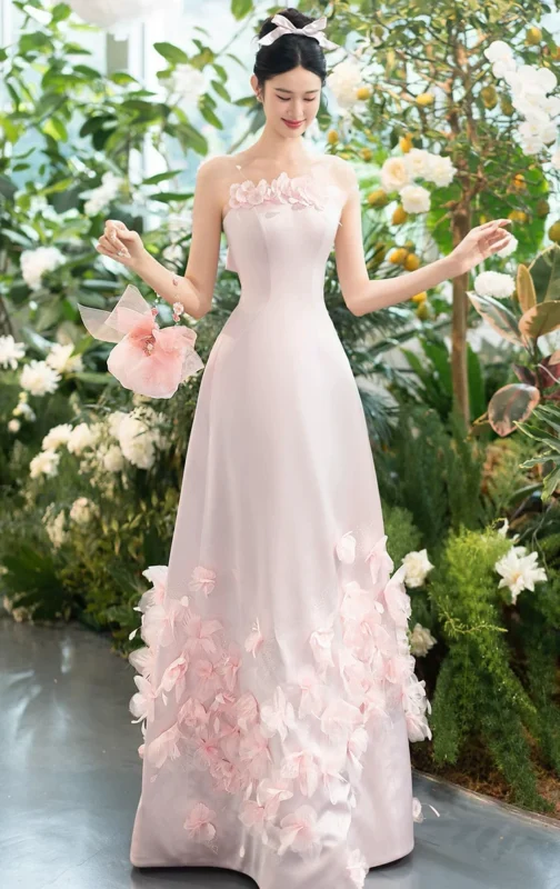Strapless flower skirt